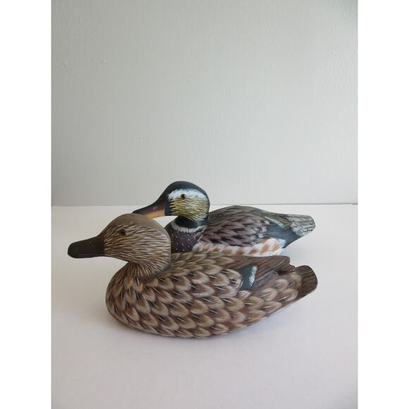 Two Vintage Signed by Two Different Artists Mallard Male and Female Duck Decoys - Picture 4 of 8